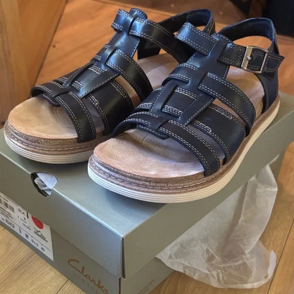 Clarks Black Leather Sandals - Picture 1 of 6